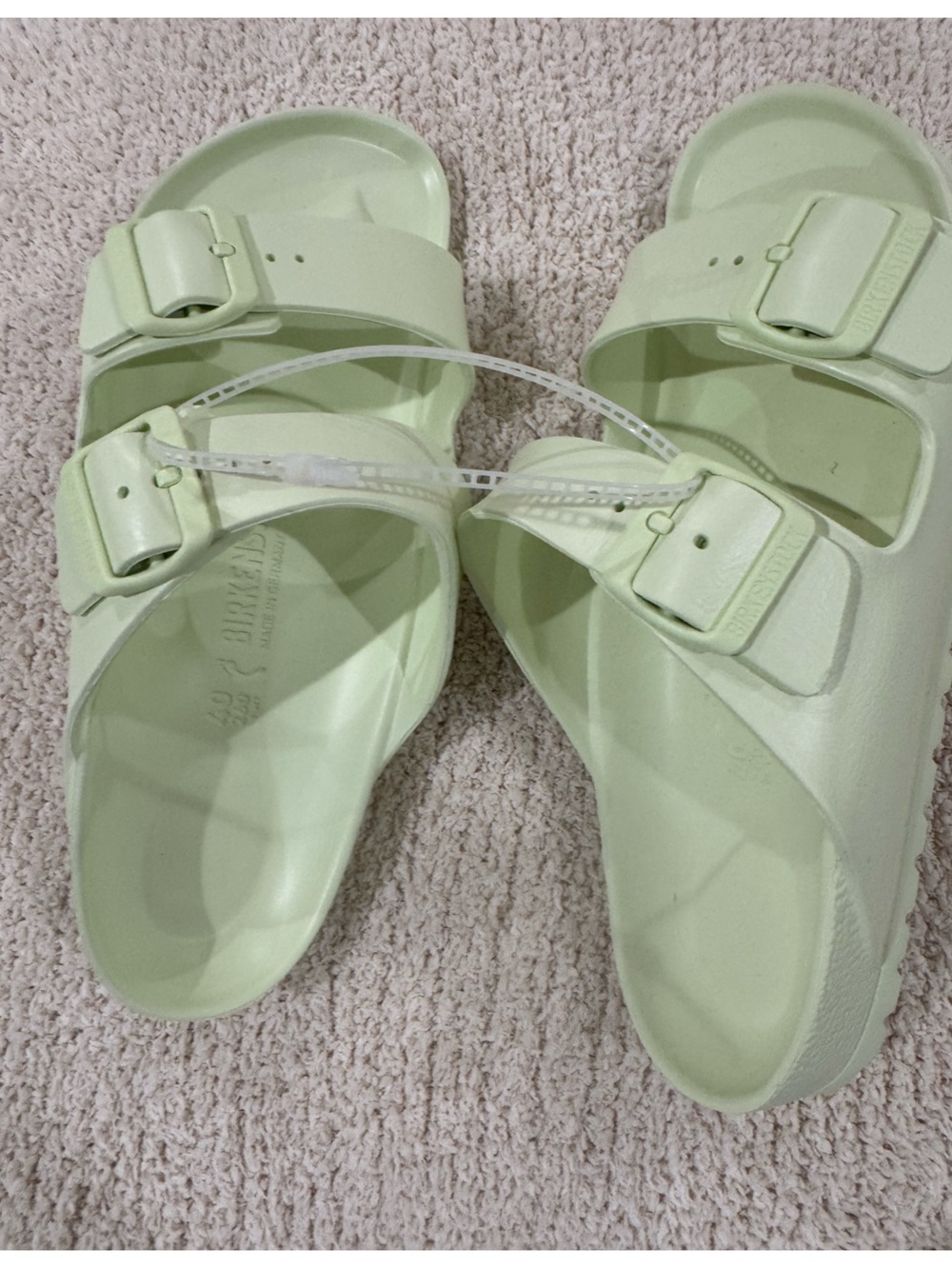 Birkenstock Arizona EVA Sandals Pale Mint Green (tag fell off but new and worn)